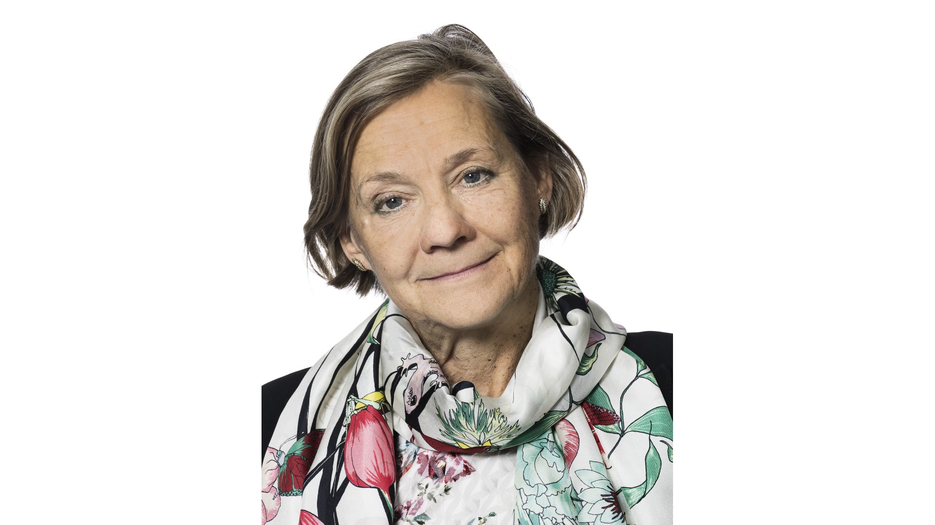 Portrait Photo of Liisa Valikangas